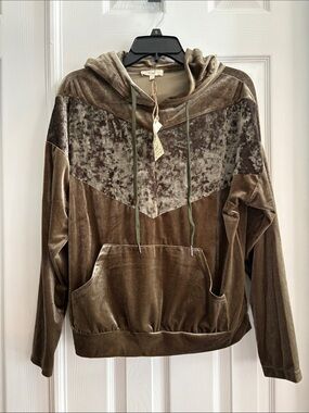 Easel Velour boho earthy Olive green Hooded Pullover Sweatshirt Womens small NWT